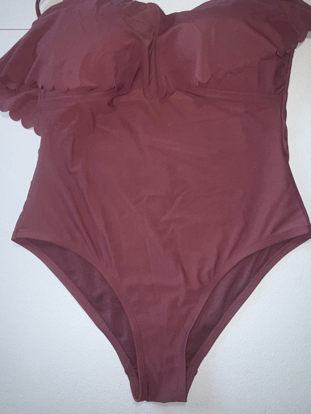 Kona Sol Women’s Mauve Ruffle One Piece Swimsuit Size Large beach resort swim - Picture 12 of 12